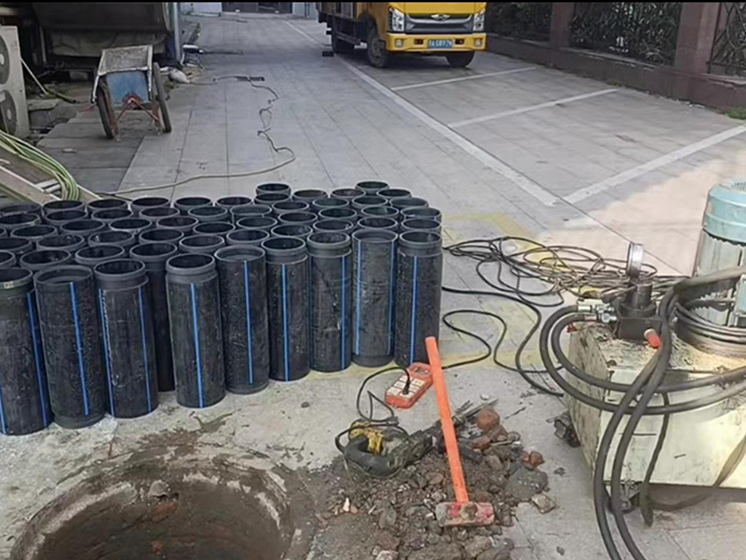 舞阳PE置换管厂家 DN315置换管 非开挖管短管置换